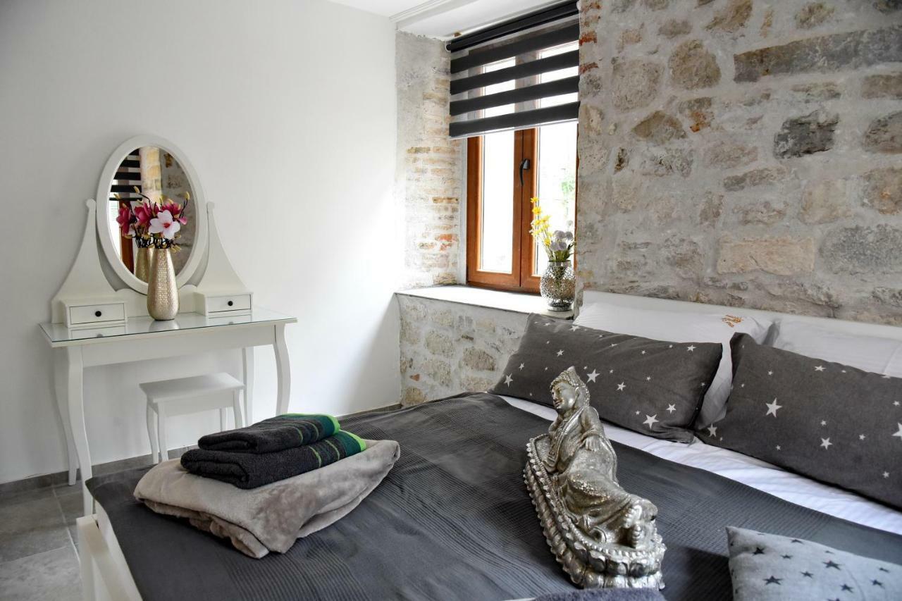 Lana & Ena Apartments Kotor Buitenkant foto