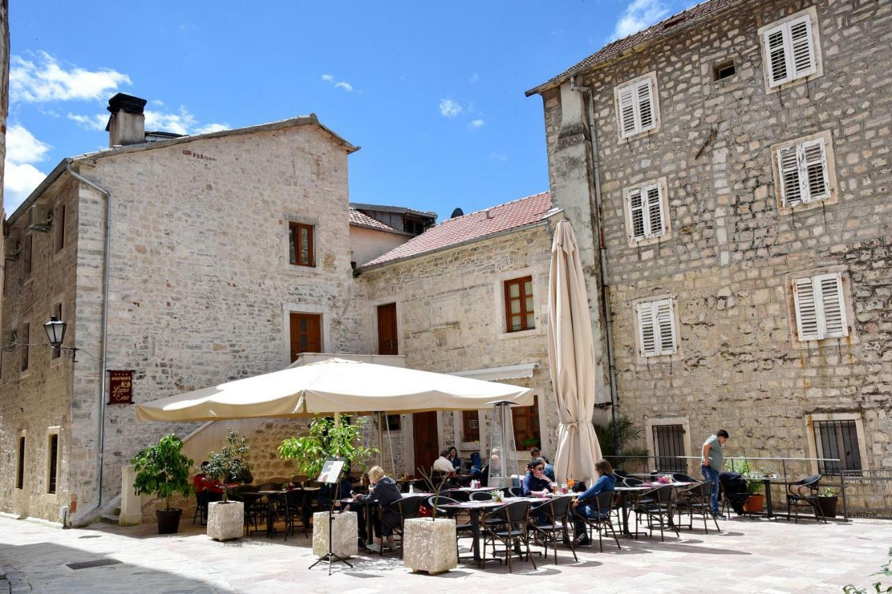 Lana & Ena Apartments Kotor Buitenkant foto